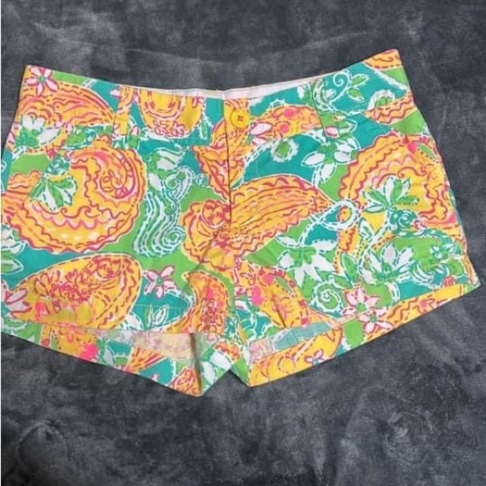 GUC size 4 Lilly Pulitzer shorts